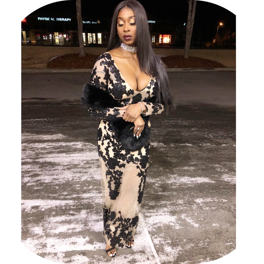 Black/Nude Appliqué Lace Gown